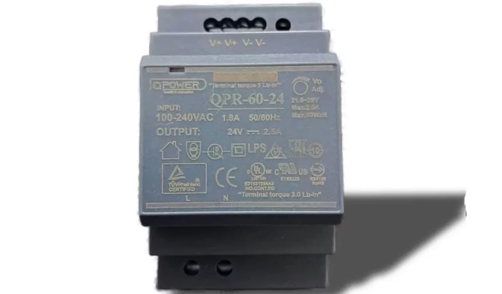 محافظ ولتاژ